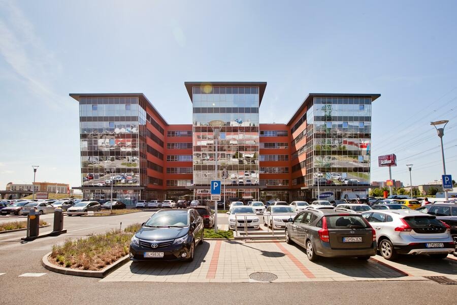 Galvaniho Business Center IV